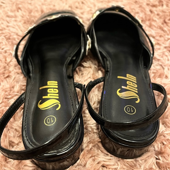 SHEIN shoes ADORABLE - Picture 5 of 6